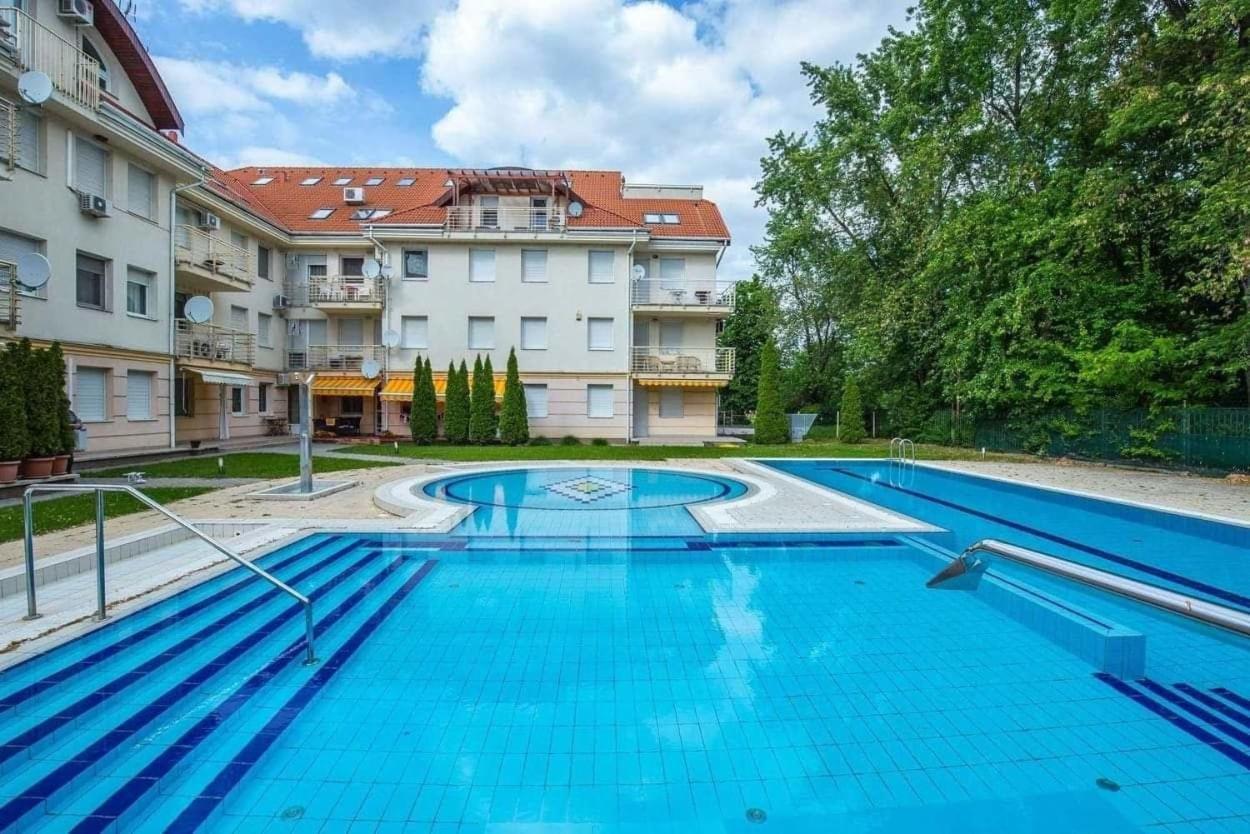 Oazis Wellness Apartman2 Hajdúszoboszló Exteriér fotografie