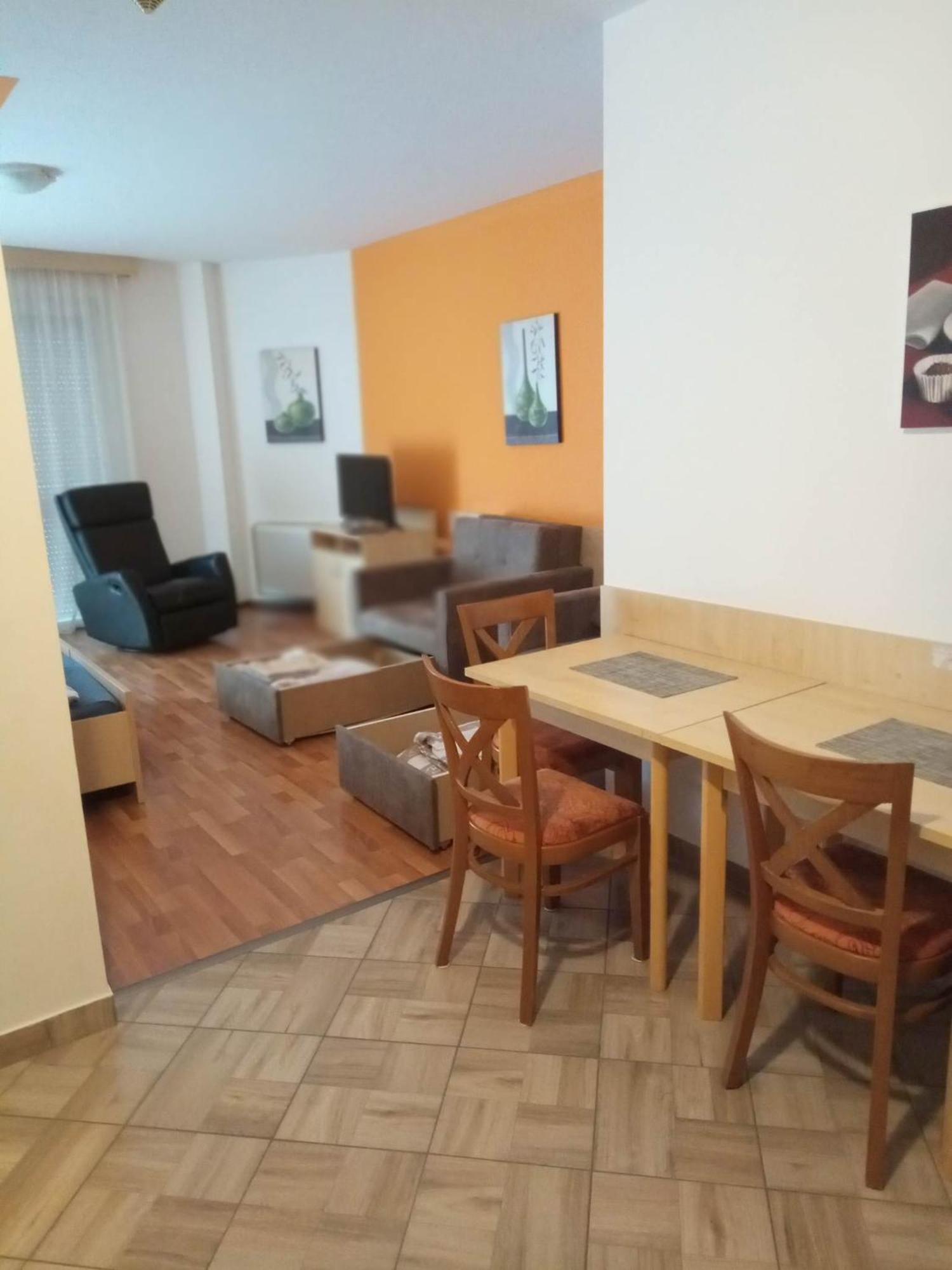 Oazis Wellness Apartman2 Hajdúszoboszló Pokoj fotografie